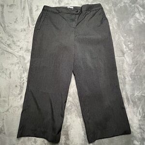 Izod Performx Womens Capri Pants Size 6 Black Pinstripe Stretch Crop UPF 50 Golf